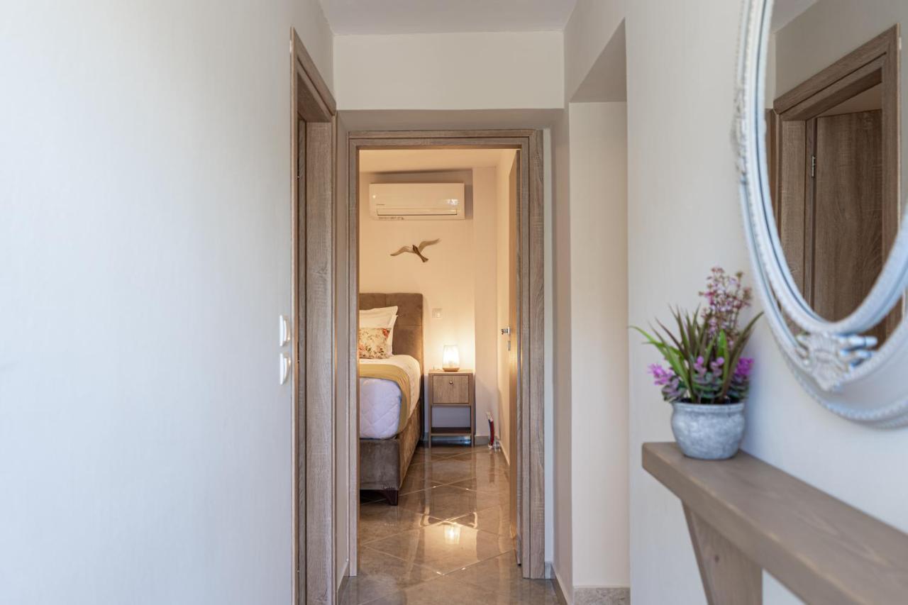 Casa Kastella, Private Jacuzzi & Bbq Facilities! Vila Angouseliana Exterior foto