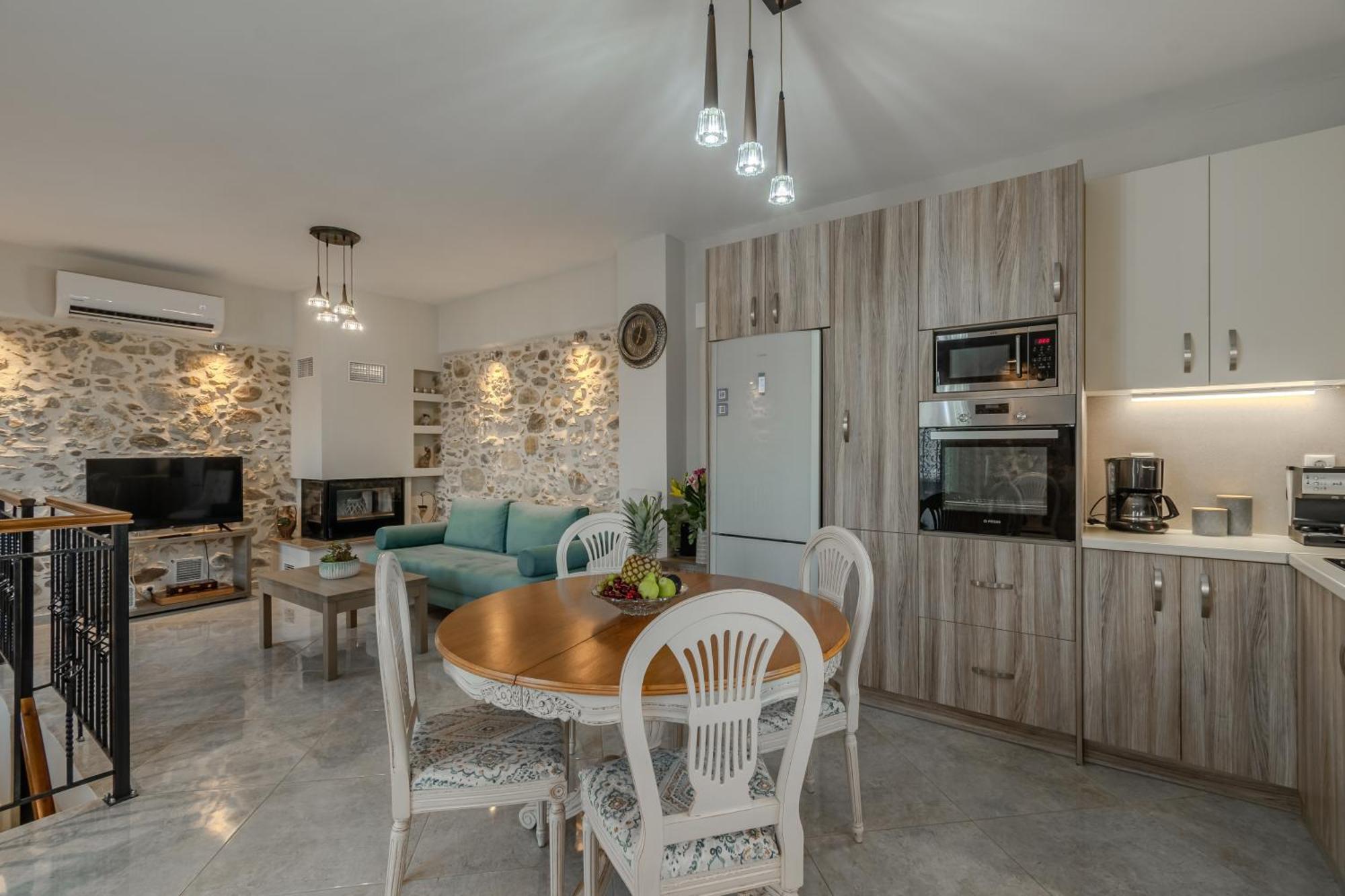 Casa Kastella, Private Jacuzzi & Bbq Facilities! Vila Angouseliana Exterior foto