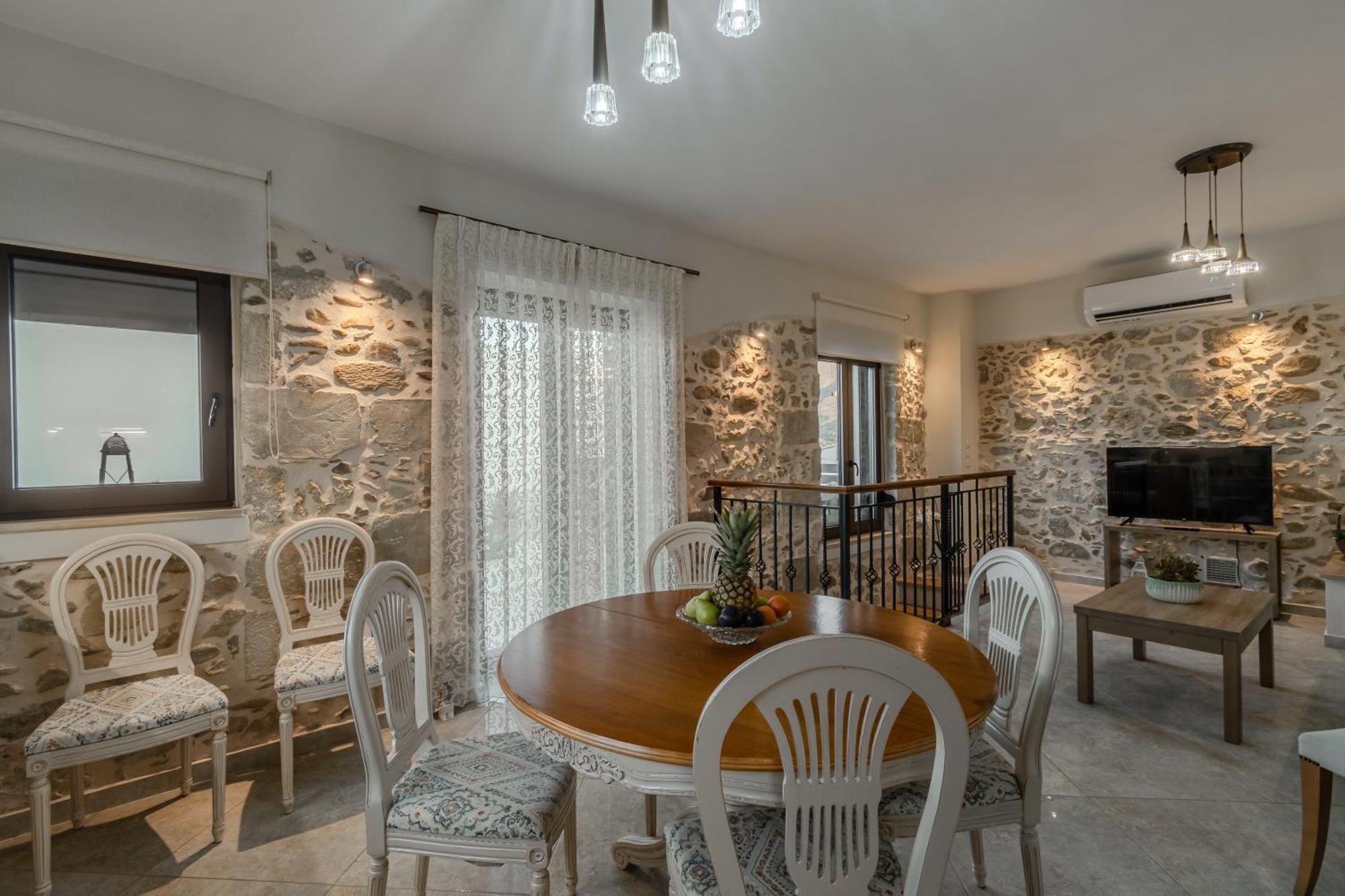 Casa Kastella, Private Jacuzzi & Bbq Facilities! Vila Angouseliana Exterior foto